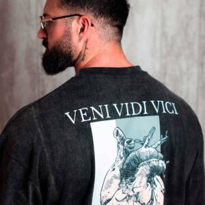 Camiseta Oversized – Veni Vidi Vici