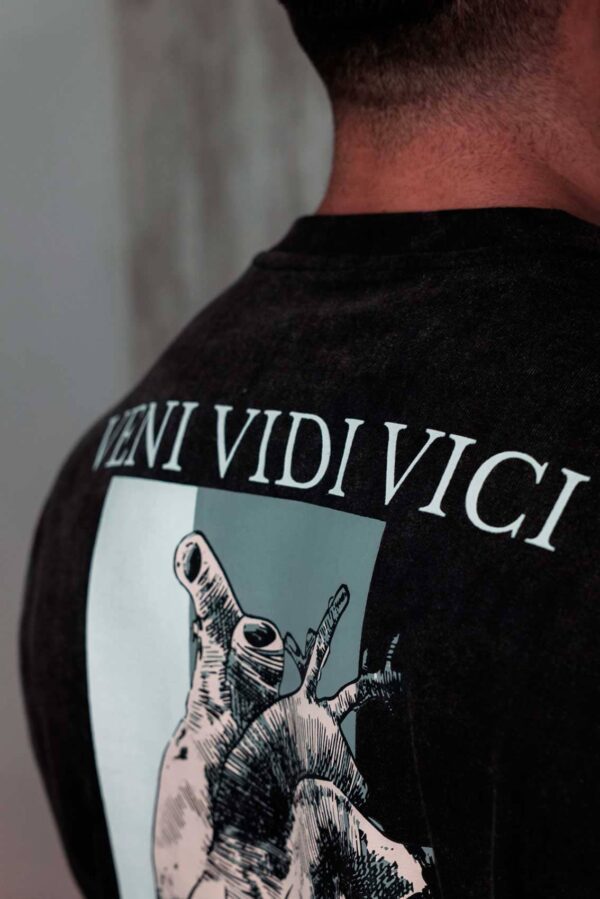 Camiseta Oversized – Veni Vidi Vici - Imagen 4